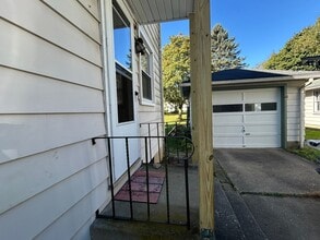 518-520-520 Sloan Ave in Ashland, OH - Foto de edificio - Building Photo