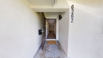 6262 Mary Ln Dr in San Diego, CA - Building Photo - Building Photo