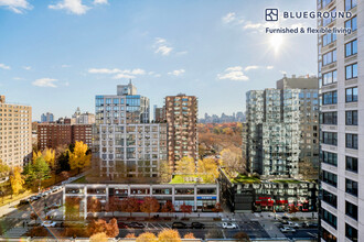 792 Columbus Ave in New York, NY - Building Photo - Building Photo