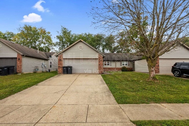 property at 2039 Bridgewater Cir