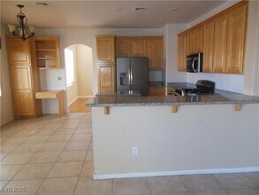 9891 Sierra Canyon Way in Las Vegas, NV - Building Photo - Building Photo