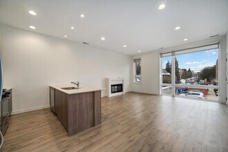 4119 N Narragansett Ave in Chicago, IL - Building Photo - Building Photo