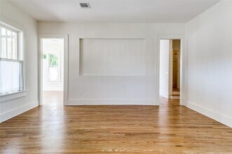 700 Dumas St in Dallas, TX - Building Photo - Building Photo