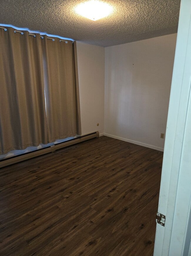 property at 406 West Ave