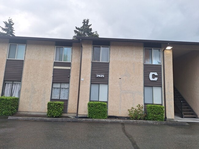 property at 12424 NE 145th St