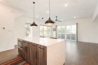 1901 N Carroll Ave in Dallas, TX - Building Photo - Building Photo