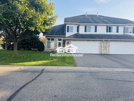 17119 Eastwood Ave in Farmington, MN - Building Photo