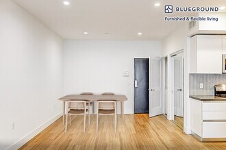 518 N Gramercy Pl in Los Angeles, CA - Building Photo - Building Photo