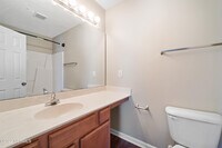 1000 Banister Loop photo'