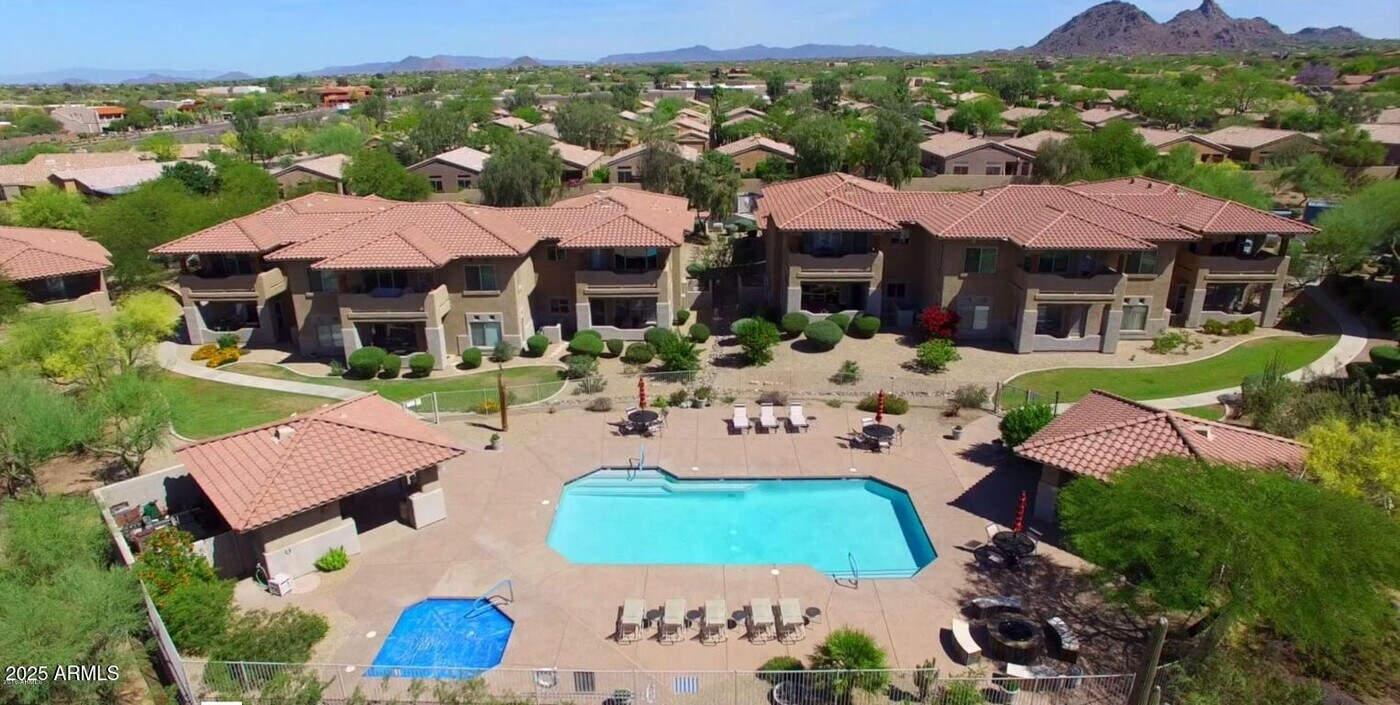 8880 E Paraiso Dr in Scottsdale, AZ - Building Photo