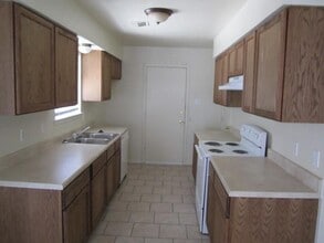 321 Sesame Dr in Mesquite, TX - Building Photo - Building Photo