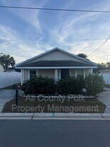 1205 Ave F in Haines City, FL - Building Photo