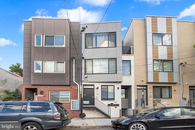 property at 1924 N 6th St