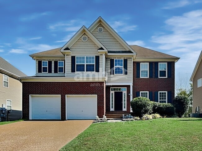 3035 Romain Trail