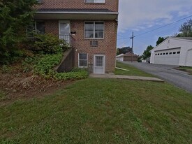 550 S Hanover St in Elizabethtown, PA - Building Photo