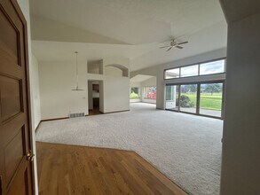 117 Palmer Dr in Kalispell, MT - Foto de edificio - Building Photo