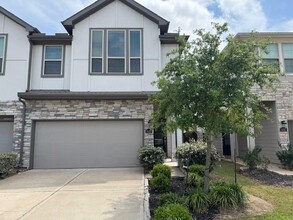 4046 Balboa Dr in Rosharon, TX - Building Photo - Building Photo