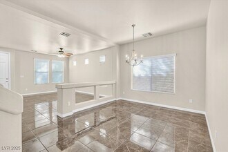6524 W Baroque Ave in Las Vegas, NV - Building Photo - Building Photo