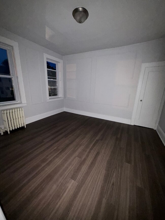 230 Washington St, Unit 14 in Orange, NJ - Building Photo - Building Photo