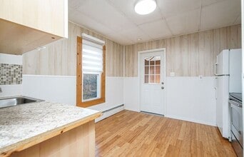 148 Allen St in Springfield, MA - Building Photo - Building Photo
