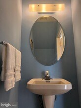 102 Regents Ct in Malvern, PA - Building Photo - Building Photo