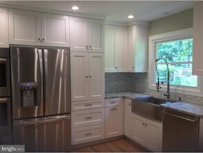 55 Montgomery St in West Windsor Township, NJ - Building Photo - Building Photo