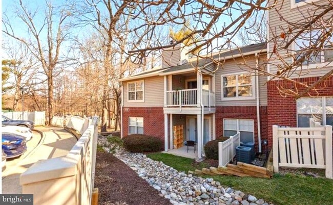 11701 Olde English Dr in Reston, VA - Building Photo - Building Photo