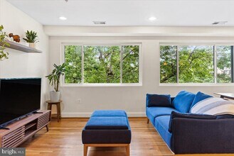 804 Taylor St NW in Washington, DC - Building Photo - Building Photo