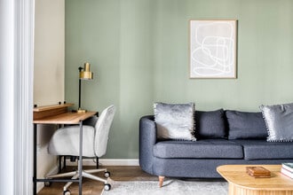 121 Roble Rd in Walnut Creek, CA - Building Photo - Building Photo