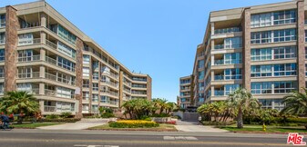 515 Ocean Ave in Santa Monica, CA - Building Photo