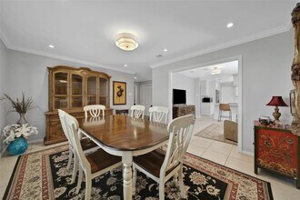 1059 Richelieu Ln in Houston, TX - Building Photo - Building Photo