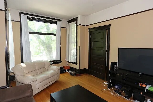 3241 N Kenmore Ave in Chicago, IL - Building Photo - Building Photo