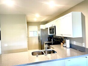 127 Punohu Ln in Lahaina, HI - Building Photo - Building Photo