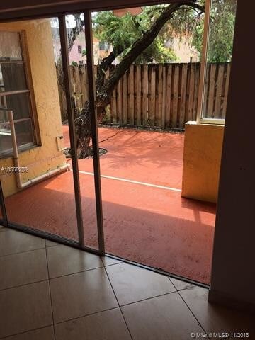 6095 W 18th Ave-Unit -S124 in Hialeah, FL - Building Photo - Building Photo