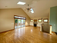 4824 Willow Dr in Blaine, WA - Foto de edificio - Building Photo