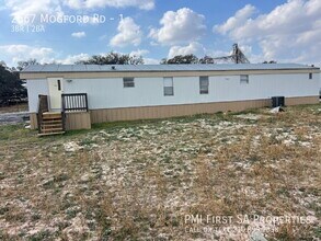 2567 Mogford Rd in San Antonio, TX - Building Photo - Building Photo