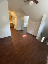 442 Eleanor St, Unit 3 in Pitcairn, PA - Building Photo - Building Photo