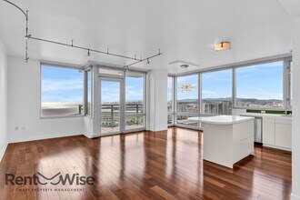 501 Beale St in San Francisco, CA - Building Photo - Building Photo