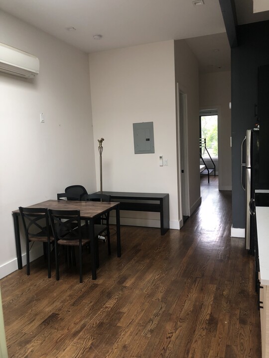 1915 Palmetto St, Unit 2R in Ridgewood, NY - Foto de edificio