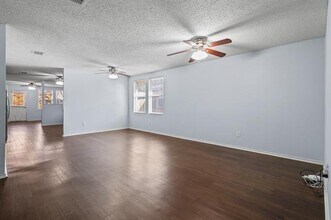 1937 Riverchase Ln in Justin, TX - Building Photo - Building Photo