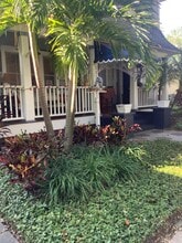 132 8th Ave N, Unit #1 in St. Petersburg, FL - Foto de edificio - Building Photo