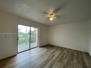 2610 NW 60th Way in Sunrise, FL - Building Photo - Building Photo