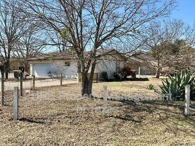 308 Highland Estates Dr in Round Rock, TX - Building Photo