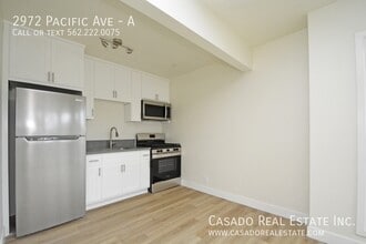 2972 Pacific Ave in Long Beach, CA - Building Photo - Building Photo