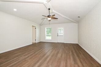 3805 Christine St in Rowlett, TX - Foto de edificio - Building Photo