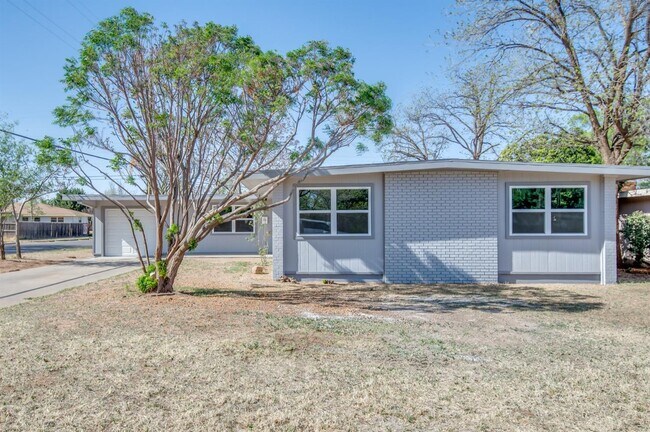 2518 45th St in Lubbock, TX - Building Photo - Building Photo