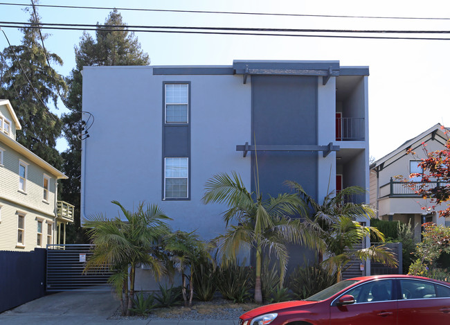 2537 Fulton St in Berkeley, CA - Foto de edificio - Building Photo