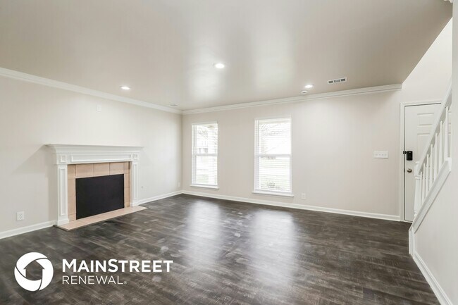 10102 Spring Gate Dr in Louisville, KY - Foto de edificio - Building Photo