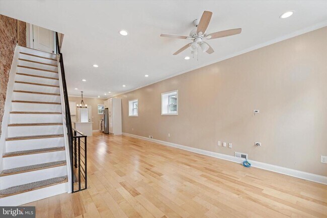 2809 W Jefferson St in Philadelphia, PA - Building Photo - Building Photo