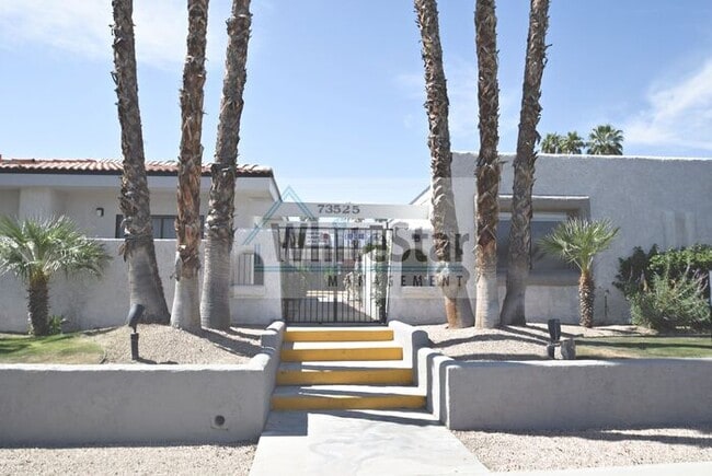 73525 Shadow Mountain Dr-Unit -UNIT 7 in Palm Desert, CA - Building Photo - Building Photo